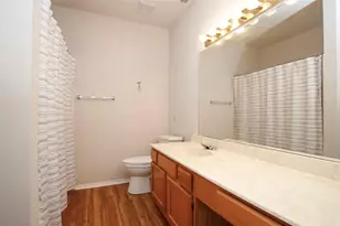 17631 Red Oak Dr, Houston, TX 77090 - Photo 8