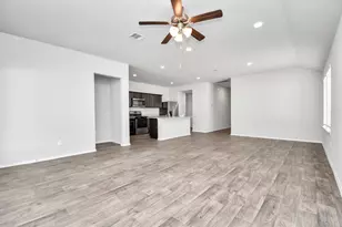 14068 W Crystal Cave Ln, Conroe, TX 77384 - Photo 22