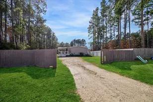 102 County Rd 5001, Cleveland, TX 77327 - Photo 2