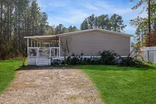 102 County Rd 5001, Cleveland, TX 77327 - Photo 1