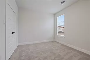 7709 Avenue L, Houston, TX 77012 - Photo 18