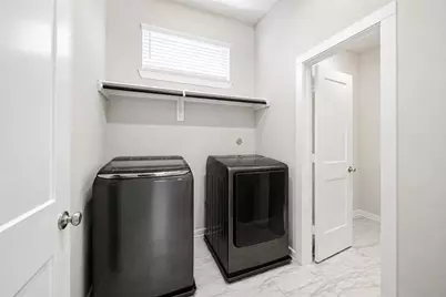 10255 Bayou Oaks Drive, Conroe, TX 77385 - Photo 18