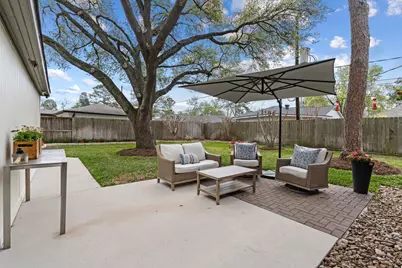 10619 Cranbrook Road, Houston, TX 77042 - Photo 28