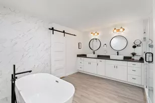 10619 Cranbrook Rd, Houston, TX 77042 - Photo 20