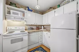 1409 Maryland St, Houston, TX 77006 - Photo 2
