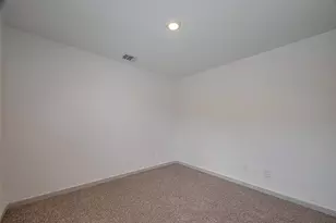 14519 Sweetwater Dr, Baytown, TX 77523 - Photo 22