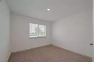 14519 Sweetwater Dr, Baytown, TX 77523 - Photo 18