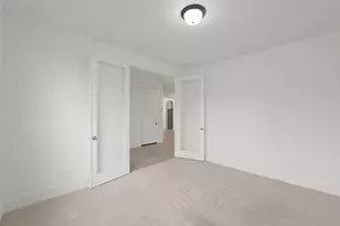 406 Nocturne Rdg Dr, Conroe, TX 77318 - Photo 10