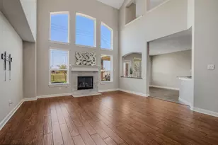 2304 Dolan Falls Ln, Pearland, TX 77089 - Photo 4