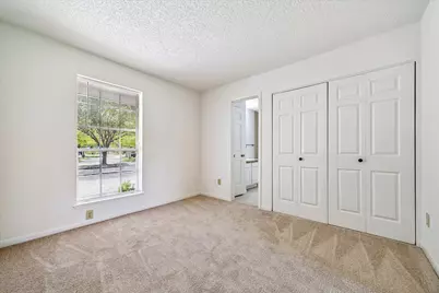 3523 Hidden Creek Drive, Sugar Land, TX 77479 - Photo 14