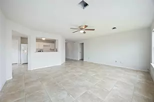 8519 Windy Thicket Ln, Cypress, TX 77433 - Photo 6