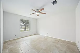 8519 Windy Thicket Ln, Cypress, TX 77433 - Photo 4