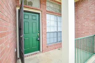 2710 Grants Lake Blvd, Sugar Land, TX 77479 - Photo 6