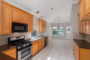 10115 Cottonwood Canyon Dr, Houston, TX 77095 - Photo 10