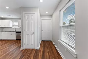 8617 Clarington St, Houston, TX 77016 - Photo 4