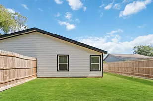 8617 Clarington St, Houston, TX 77016 - Photo 26