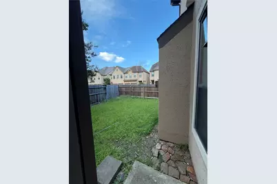 11602 Royal Oaks Crossing, Houston, TX 77082 - Photo 16