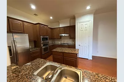 11602 Royal Oaks Crossing, Houston, TX 77082 - Photo 14