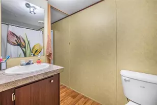 3940 Davis Rd, Muldoon, TX 78949 - Photo 14