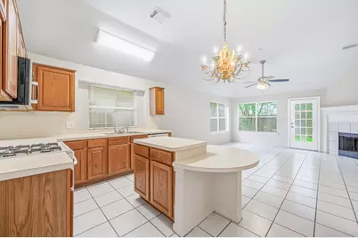9619 E Withers Way Circle, Houston, TX 77065 - Photo 24