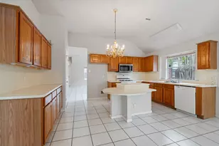 9619 E Withers Way Cir, Houston, TX 77065 - Photo 16