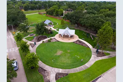 9619 E Withers Way Circle, Houston, TX 77065 - Photo 38