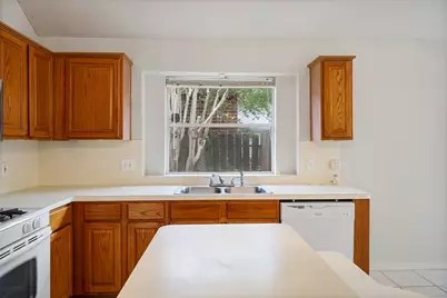 9619 E Withers Way Circle, Houston, TX 77065 - Photo 18