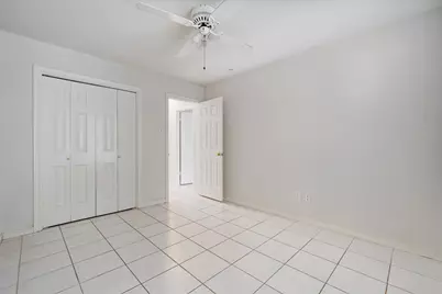 9619 E Withers Way Circle, Houston, TX 77065 - Photo 30