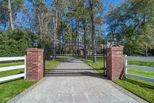 11302 Lake Forest Dr, Conroe, TX 77384 - Photo 6
