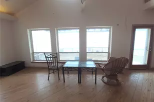 1823 Port O' Call St, Tiki Island, TX 77554 - Photo 4