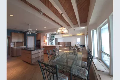 1823 Port O Call Street, Tiki Island, TX 77554 - Photo 10