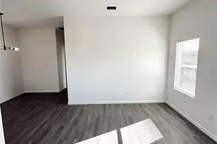 318 Tennessee St, Houston, TX 77029 - Photo 2