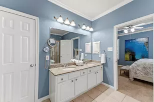 130 N Archwyck Cir, The Woodlands, TX 77382 - Photo 18