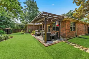130 N Archwyck Cir, The Woodlands, TX 77382 - Photo 28