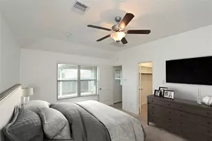 306 Marble Springs Ln, La Marque, TX 77568 - Photo 12