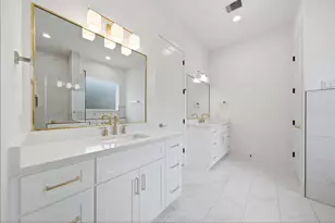 835 W 25th St, Houston, TX 77008 - Photo 18