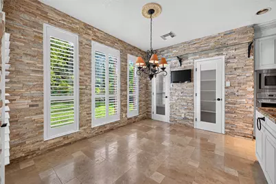 2321 S Lake Drive, League City, TX 77573 - Photo 16