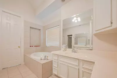31630 Spinnaker Run, Magnolia, TX 77354 - Photo 10