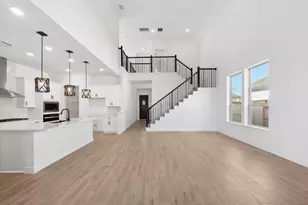 13507 Golden Isle Dr, Texas City, TX 77568 - Photo 2