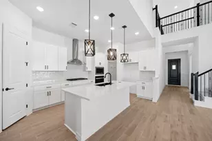 13507 Golden Isle Dr, Texas City, TX 77568 - Photo 4