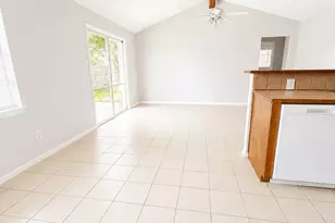 4006 Dalmatian Dr, Houston, TX 77045 - Photo 8
