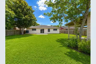 4006 Dalmatian Drive, Houston, TX 77045 - Photo 14
