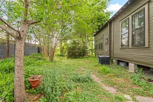 809 Woodrow St, Houston, TX 77006 - Photo 34