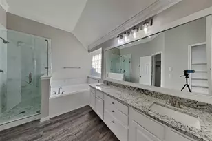 1114 Woodley Bend, Sugar Land, TX 77479 - Photo 10