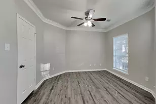 1114 Woodley Bend, Sugar Land, TX 77479 - Photo 2