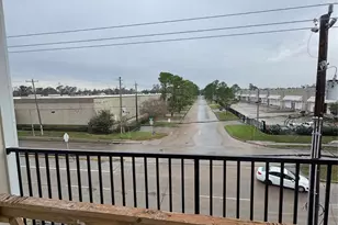 3808 Yale St, Houston, TX 77018 - Photo 16