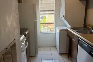 8323 Wilcrest Dr, Houston, TX 77072 - Photo 8