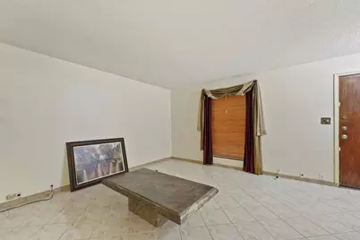 2503 McCue Road #5, Houston, TX 77056 - Photo 6