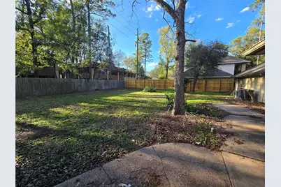 5614 Braxtonshire Court, Houston, TX 77069 - Photo 2