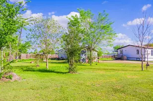 6703 Trail Loop E, Rosharon, TX 77583 - Photo 8